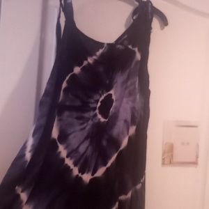 Navy Blue tie dye Shirt, Ties at the shoulders, Sleevless, Light Fabric, 1x